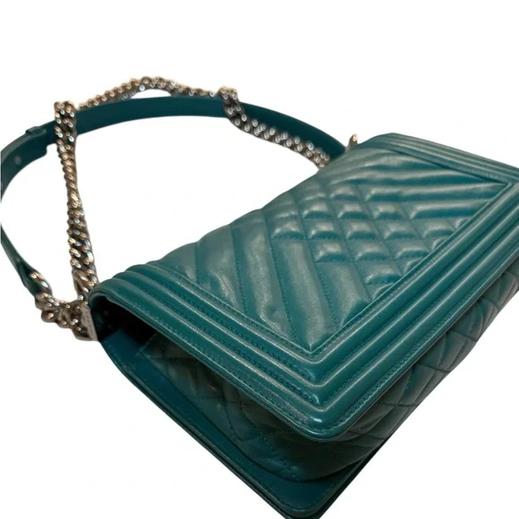RARE Chanel Boy Bag: Medium Size, Dark Teal Leather *AUTHENTICATED* - Picture 8 of 16